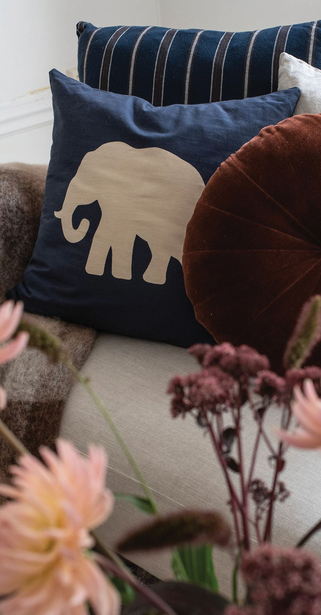 Indiska Pillows