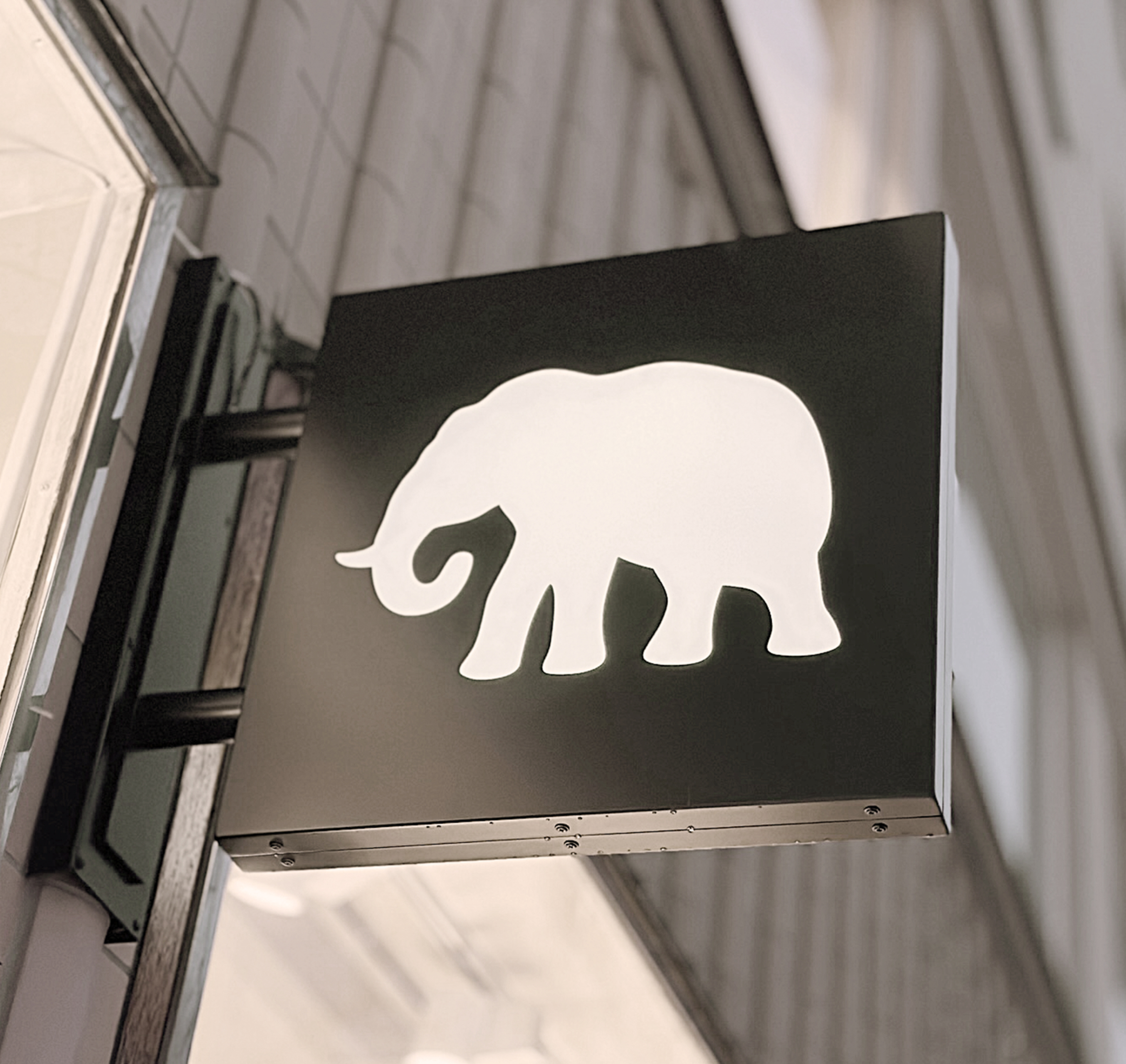 Indiska Signage