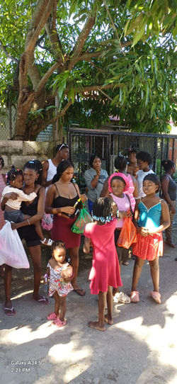 12957B24-3AA6-4499-90AF-D5A5C570F51D