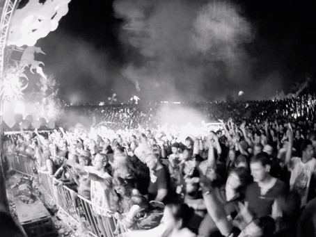 House-music all night long! #housearrest