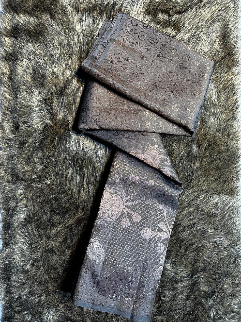 stunning traditional garment known for its luxurious fabric