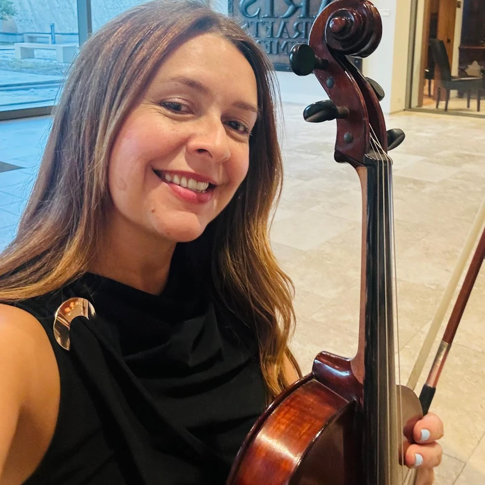 Writer: Lina Caceres