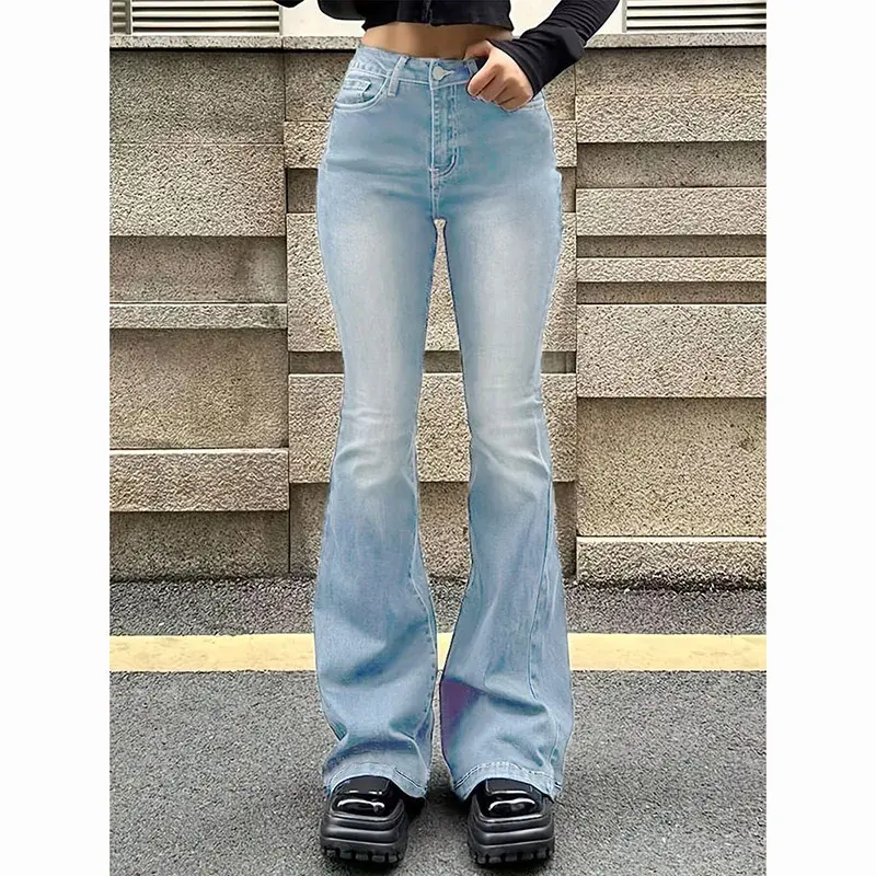 Bootcut Jeans