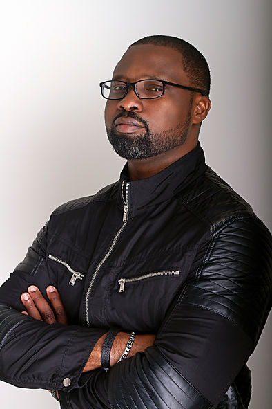 Daniel Picture Headshot.jpg