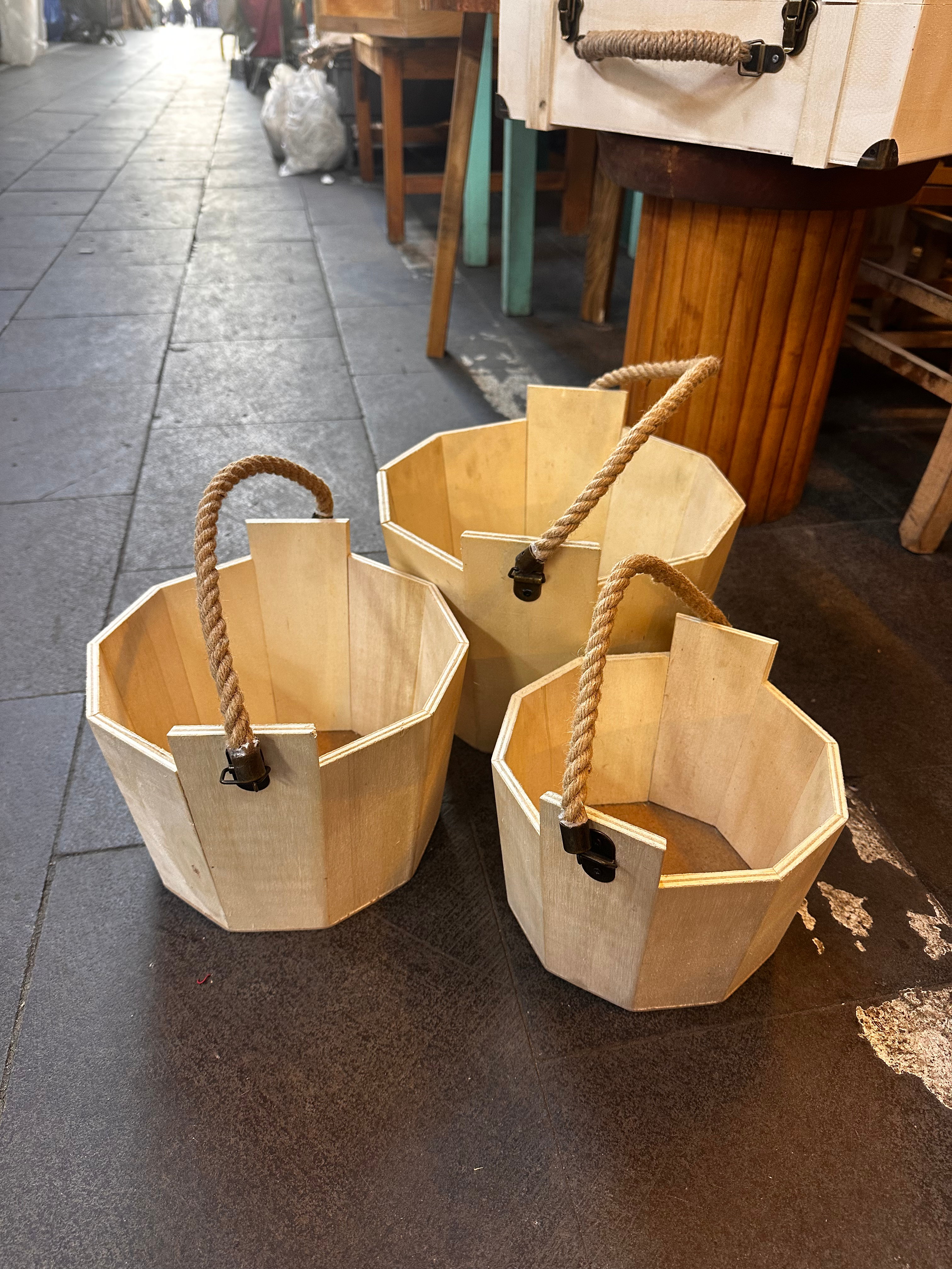 AHŞAP DEKORATİF KOVA