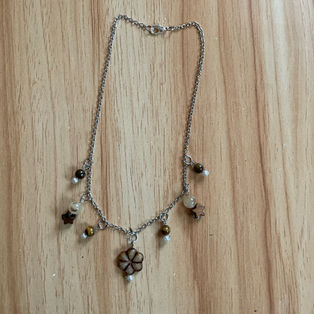 flower 70s necklace