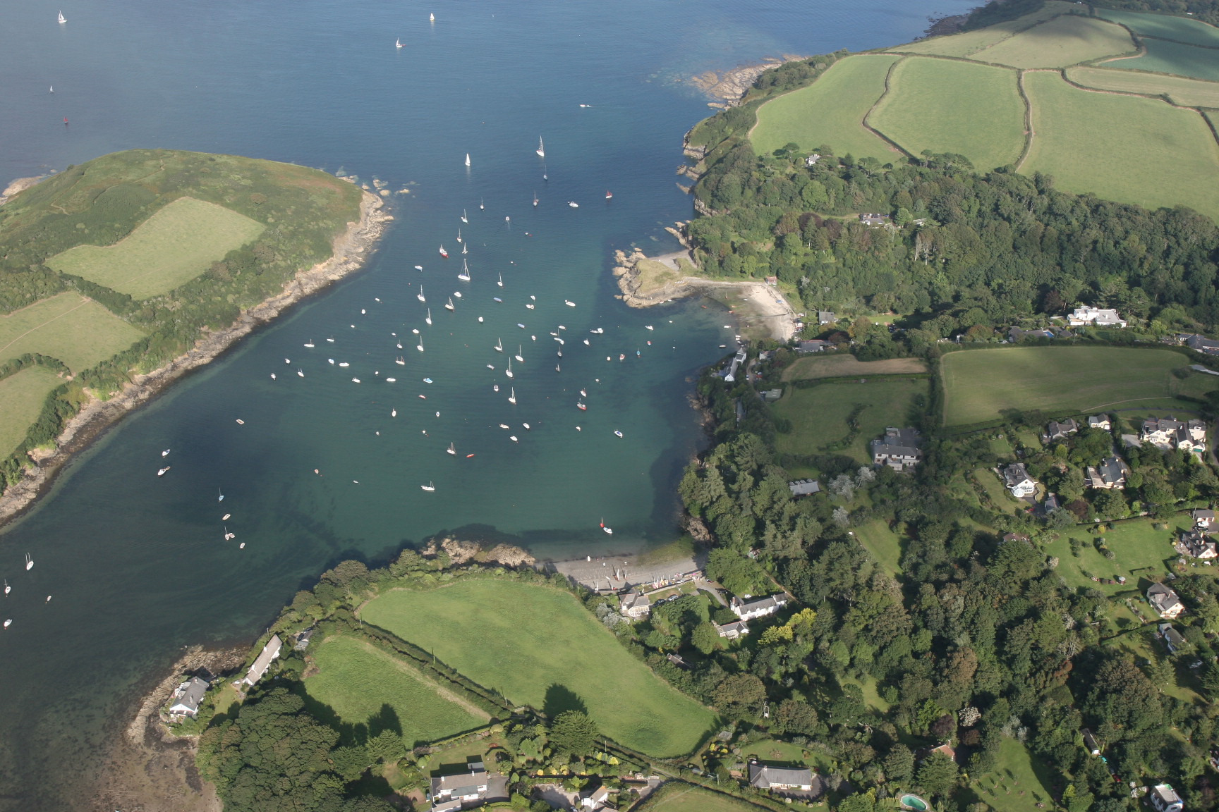 Flushing Cove Cottage Holiday let Cornwall England