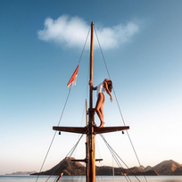 sailing komodo national park