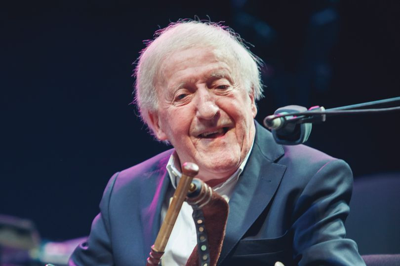 paddy moloney, Chieftains, Uillean Pipes