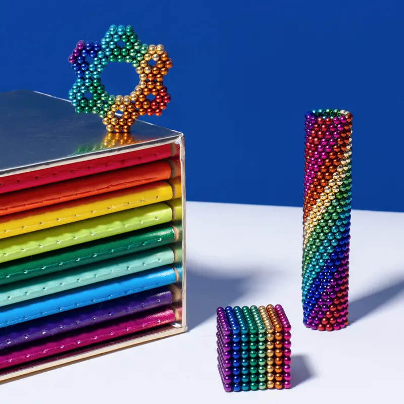Thumbnail: Speks Magnetic Balls