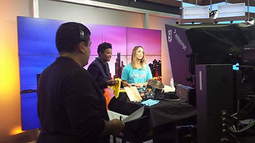 public relations agency, Chicago, Omaha, startups, small business, media relations, expert positioning, how to be on TV