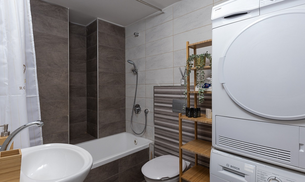 Thumbnail: 10 Strauss, 2 Bedrooms, 1 Bathroom