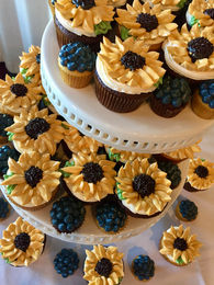 K | R DESIGN CREATE - CAKE DECORATING