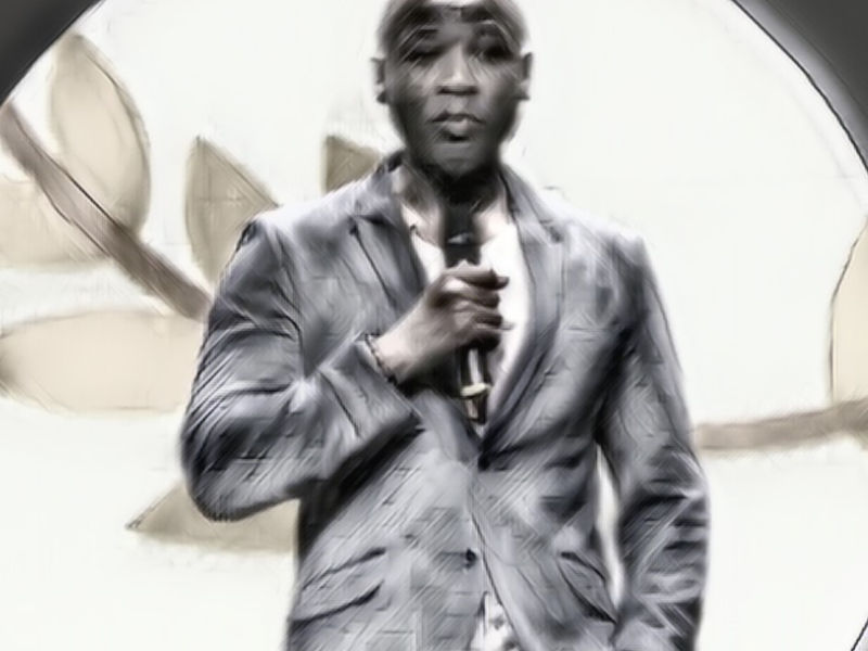 Steve Moradel — Portrait