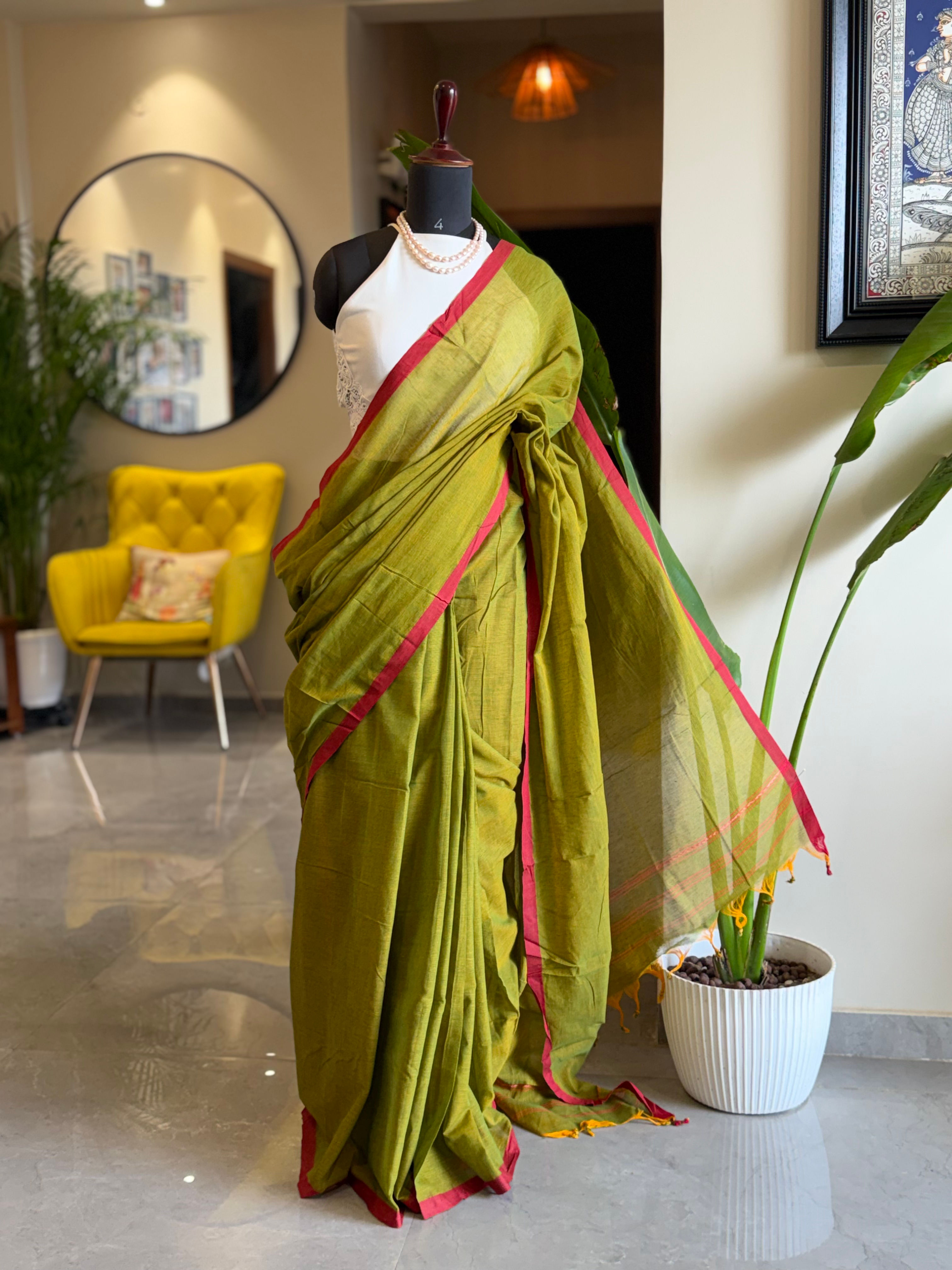 Handwoven Bengal soft cotton saree