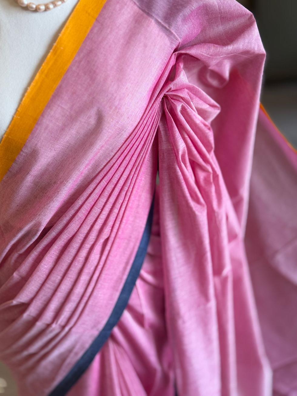 Thumbnail: Handwoven Bengal soft cotton saree 
