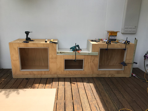 BBQ Counter Wooden Assembling 
