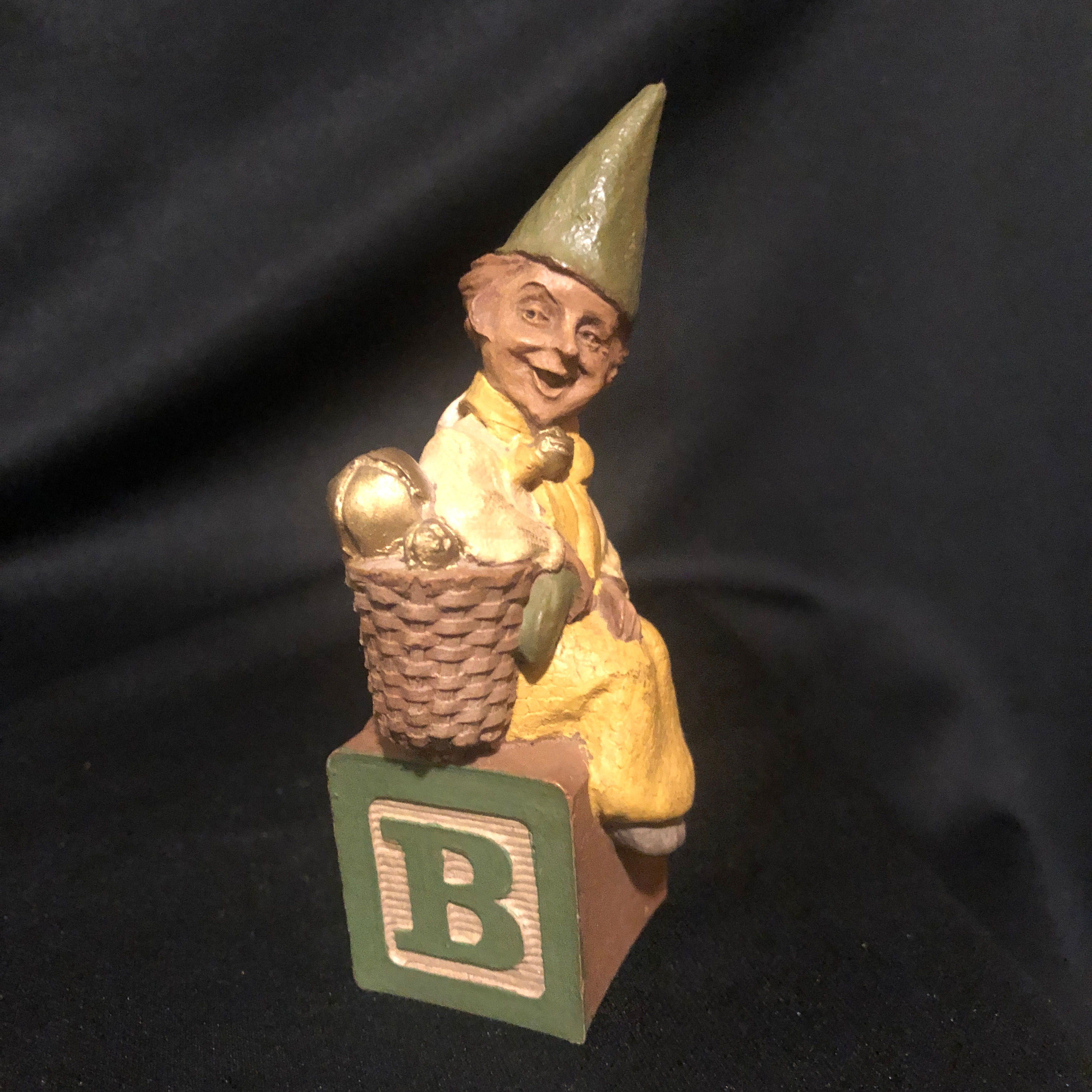 Letter B - 47, Tom Clark