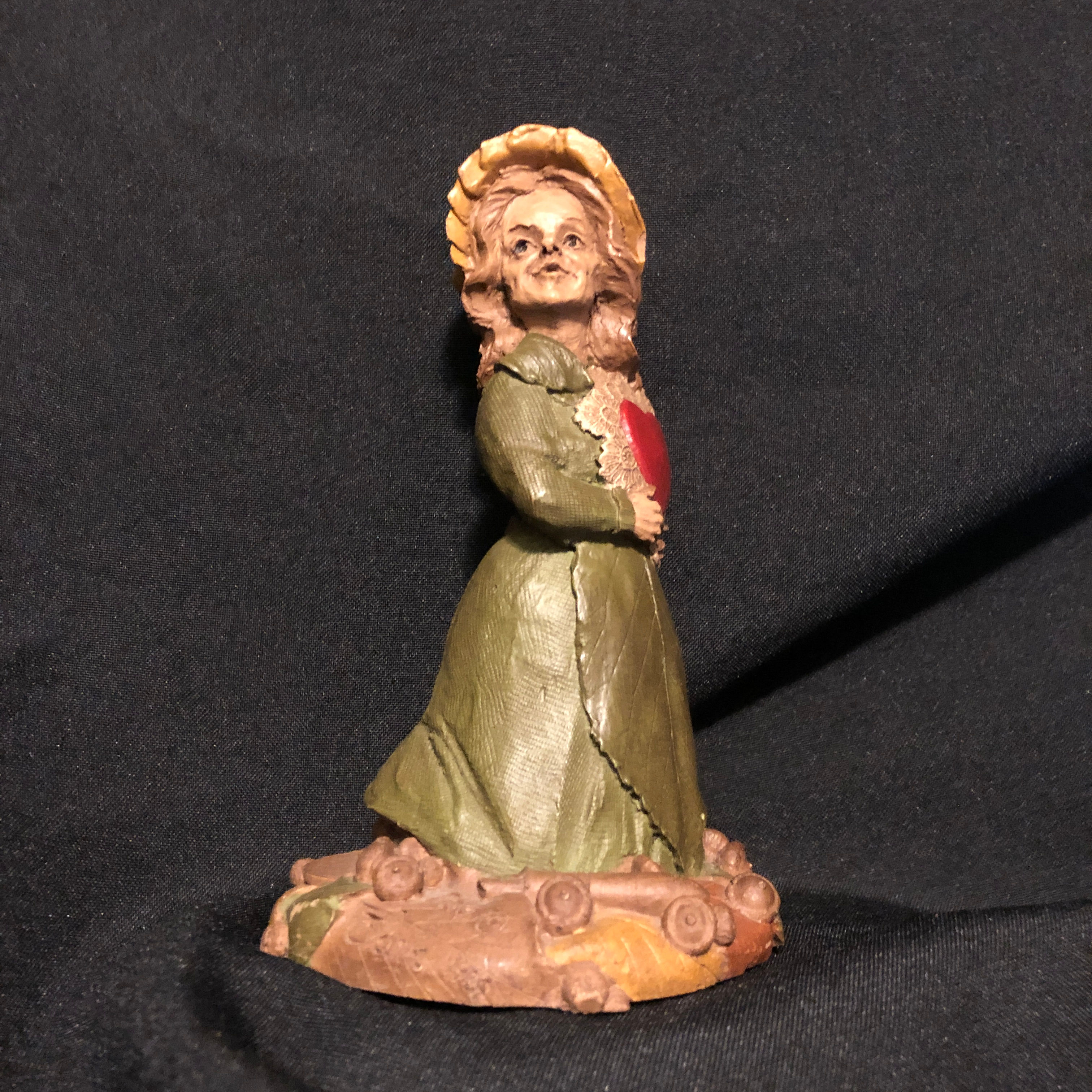 Peg - 22 , Tom Clark