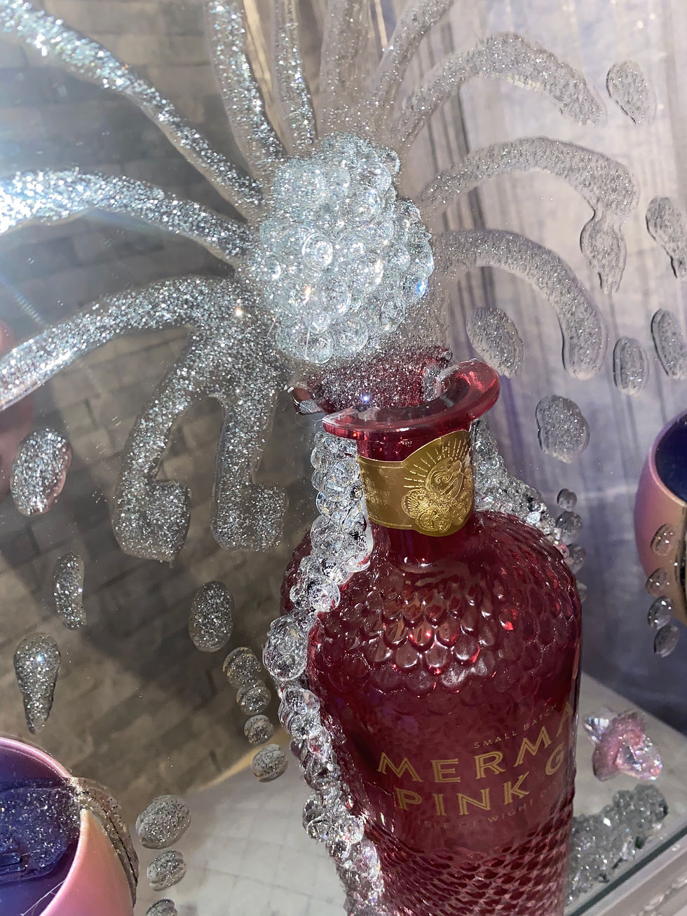 Thumbnail: Mermaid Pink Gin Bottle 3D Art Mirror Picture