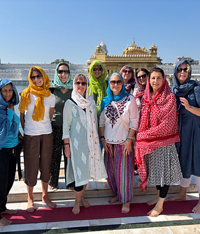 Yoga Retreat India Golden Temple_edited.jpg
