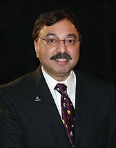 0514-GlobalLeaders_S02_400.jpg
