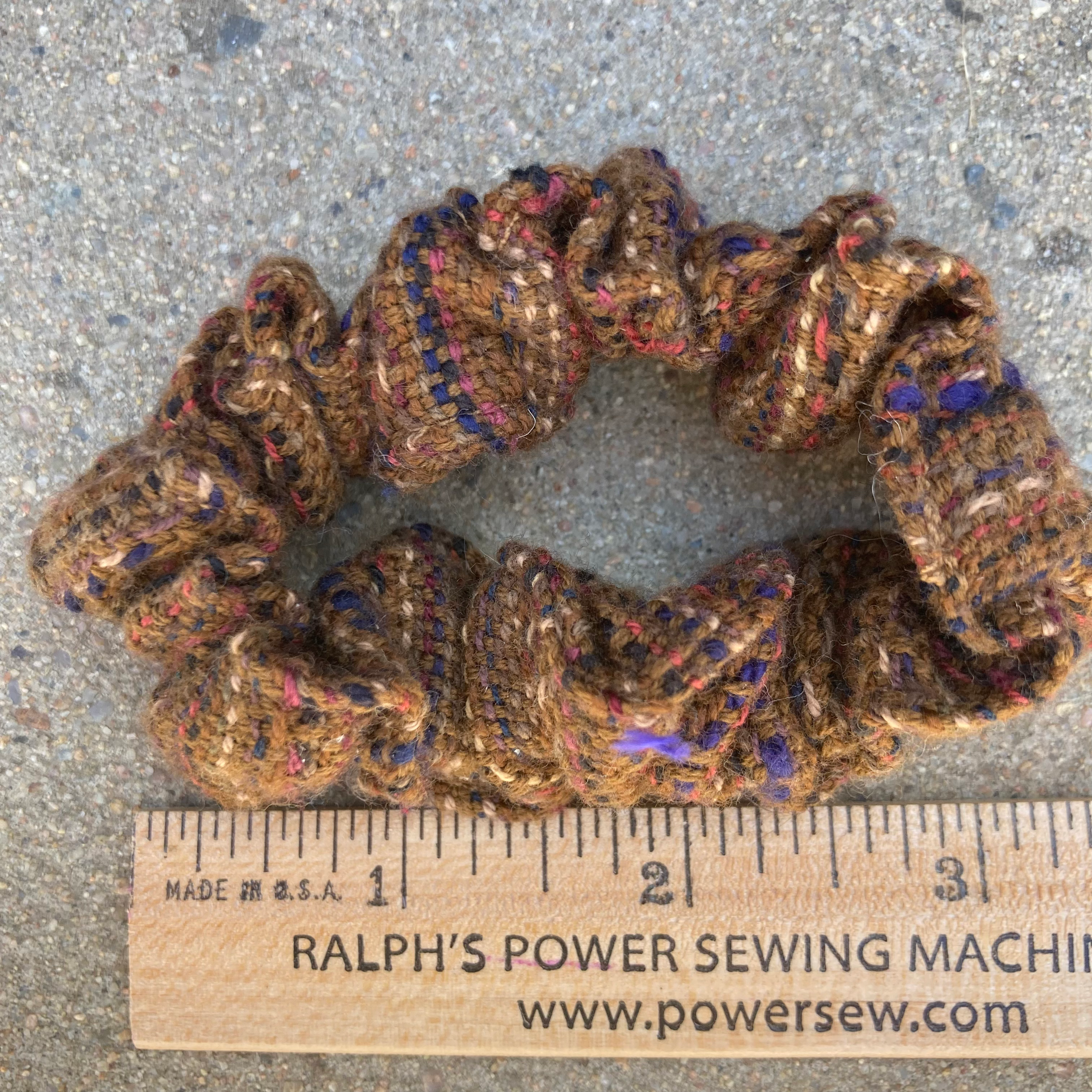 Game Bird 1 Scrunchy, vertical