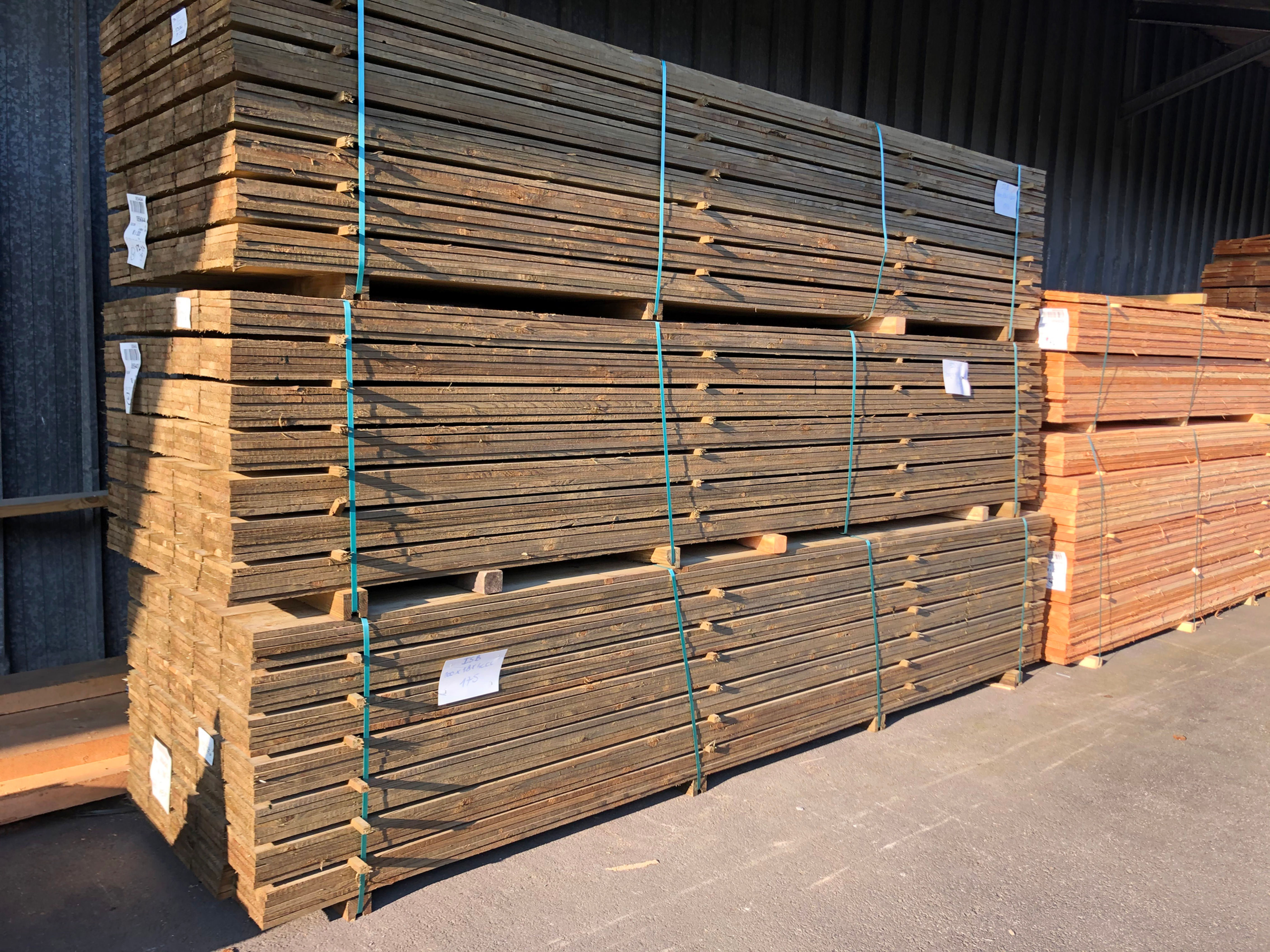 Planches Douglas traité autoclave classe 4