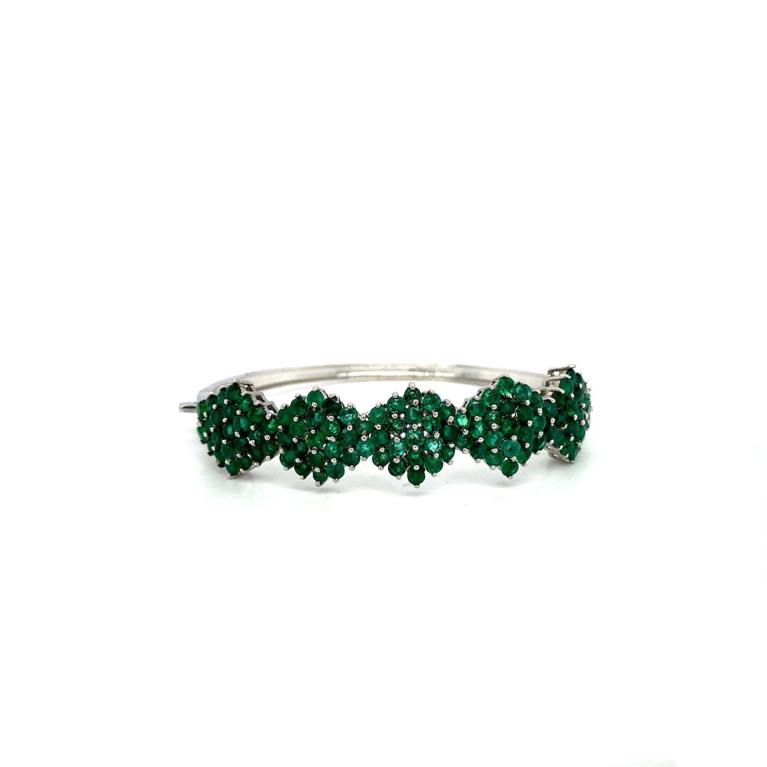 Emerald Bangle in 925 Sterling Silver-600