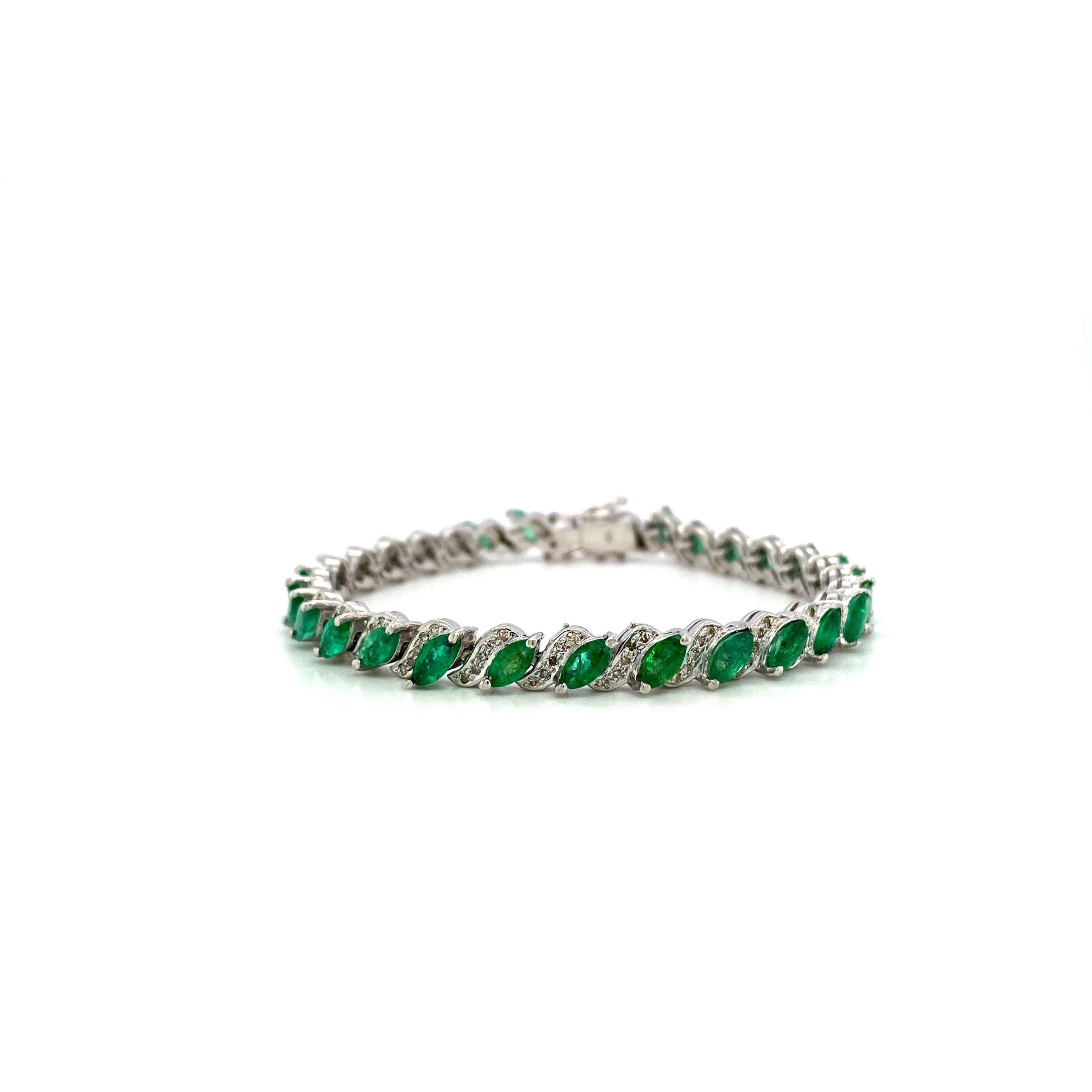Emerald Bracelet in 925 Sterling Silver-674