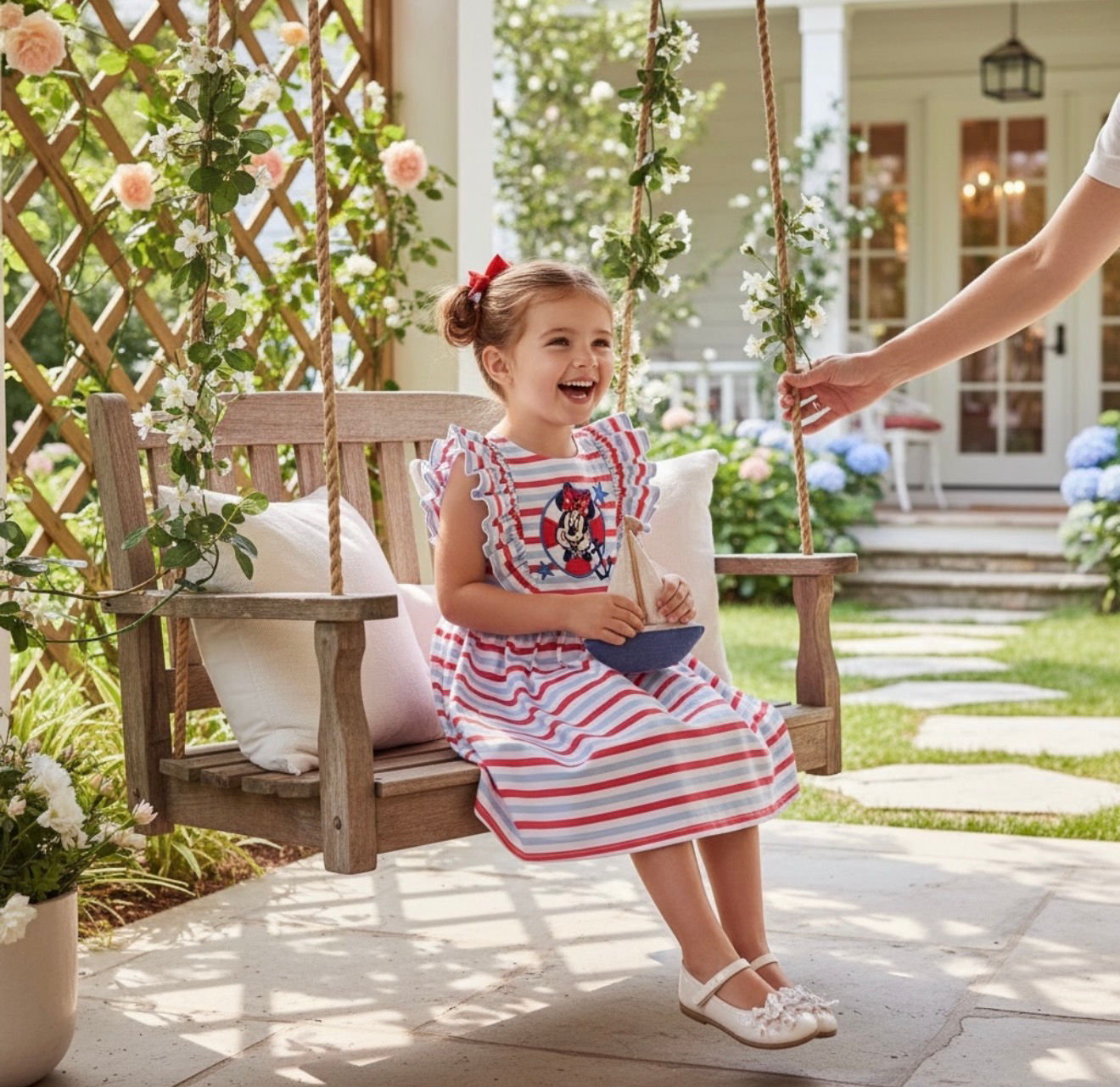 Minnie Mouse gestreiftes Babykleid Disneyland Paris 