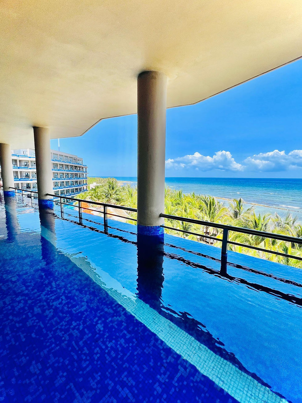 Thumbnail: El Dorado Seaside Suites Honeymoon Suite