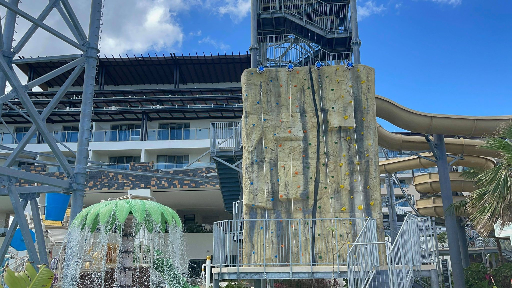 Dreams Natura Water Area