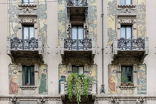 Queen Hostel - secret-tour