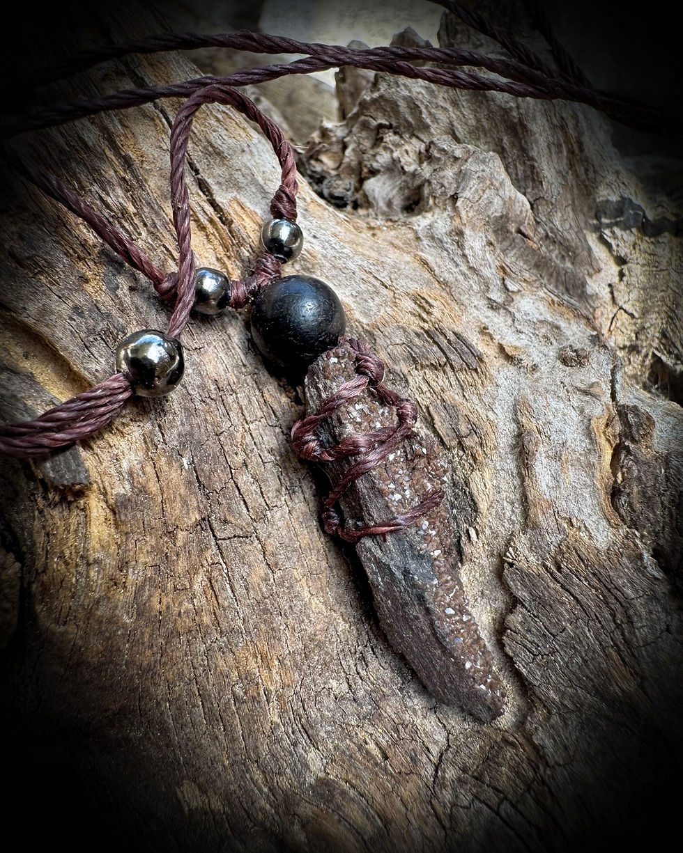 Miniaturbild: Halskette / Amulett mit Feenholz / Edelstahl / Holz