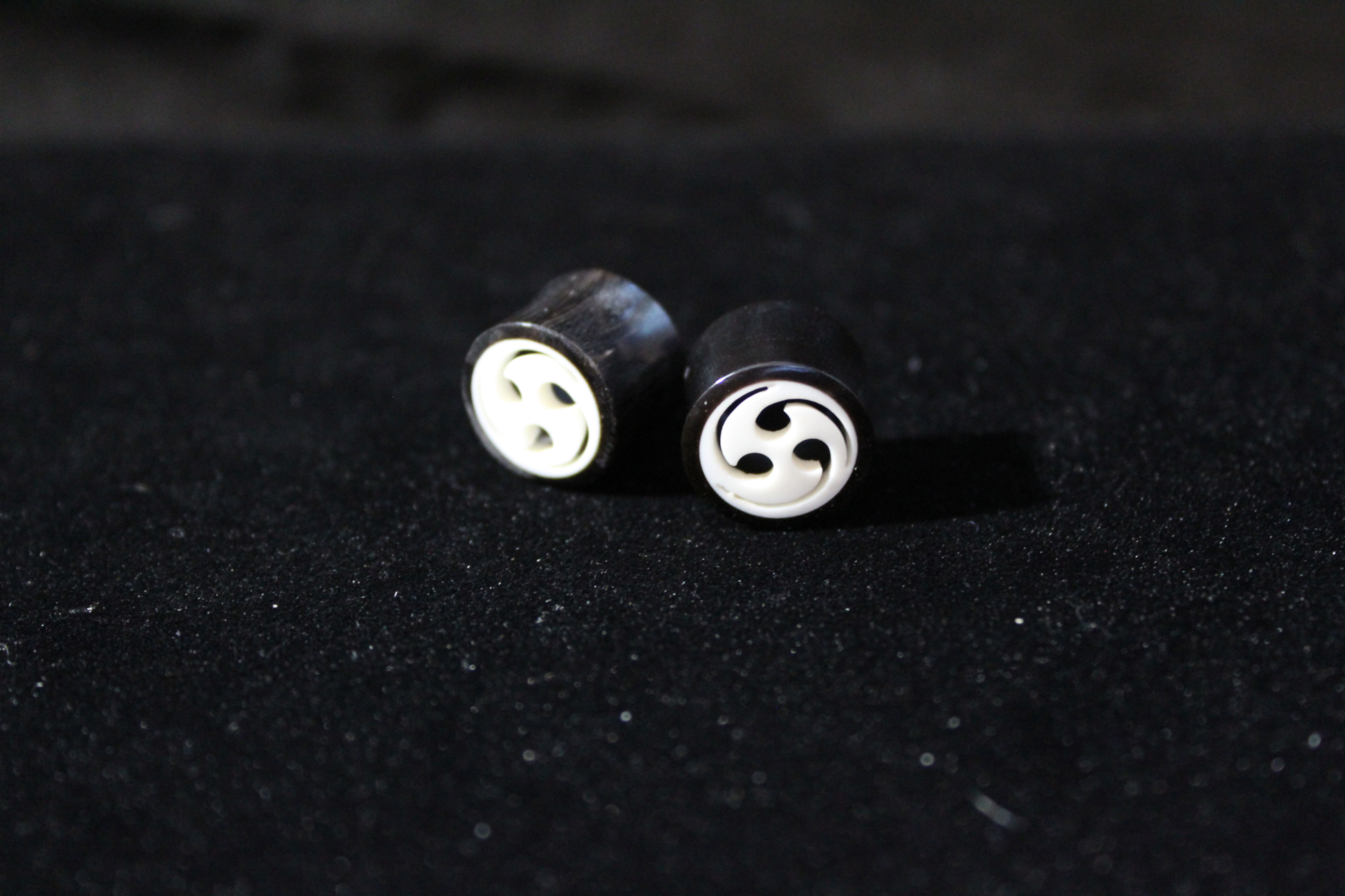 Mother of Pearl Inlaid Plugs