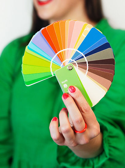 Hehkumpi and spring color chart