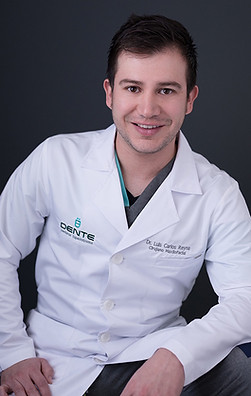 dr luis carlos reyna.jpg