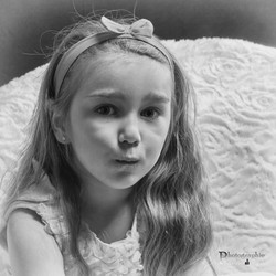 SB Ellie0002