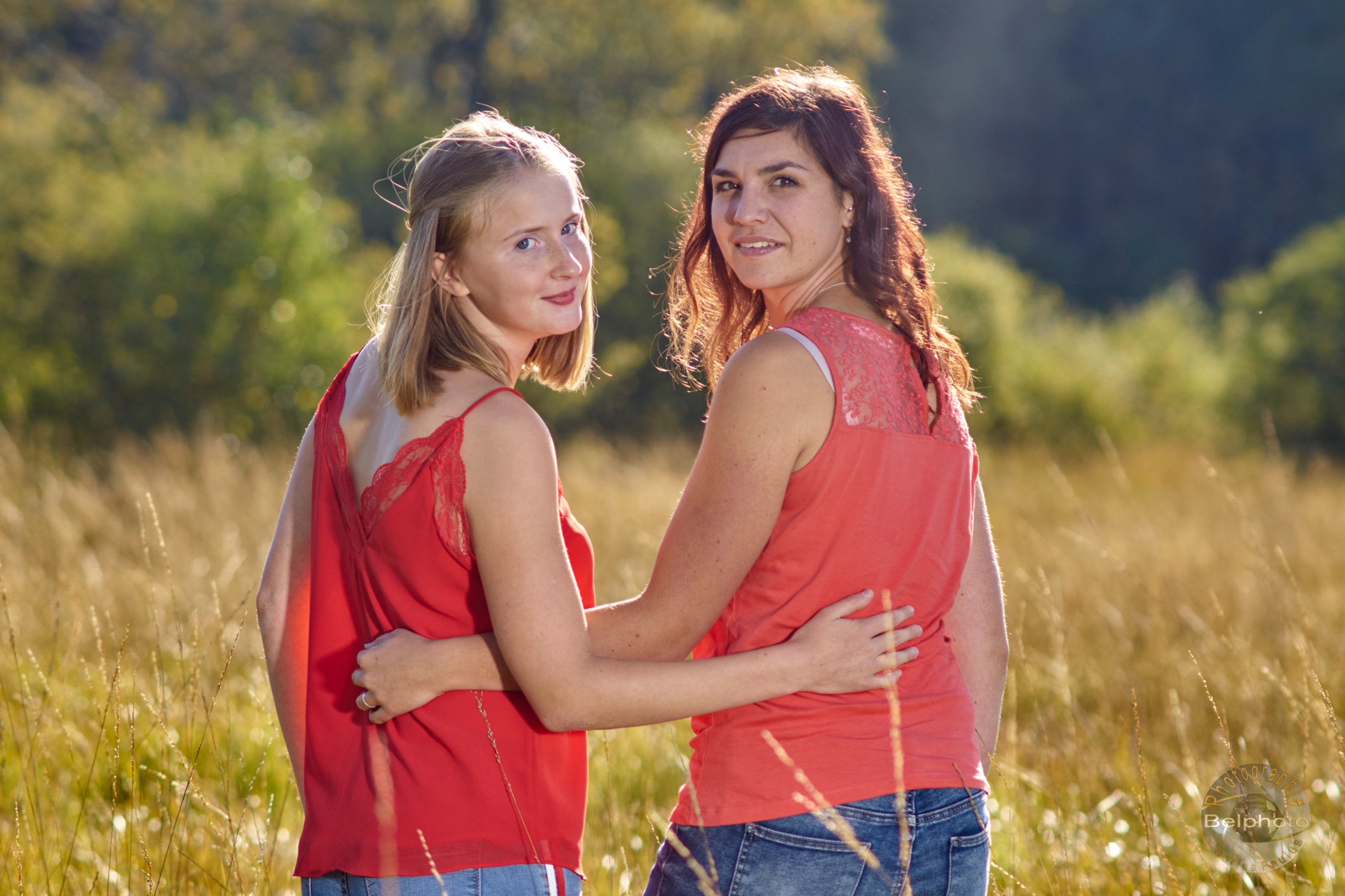 Delphine et Beauu0013