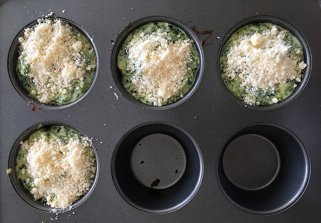 Mini Spinach Quiche in the making