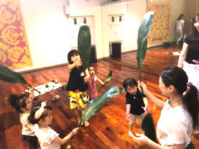 親子フラ　経堂　ハワイアン　フラダンス　子供　親子で習い事　ケイキ