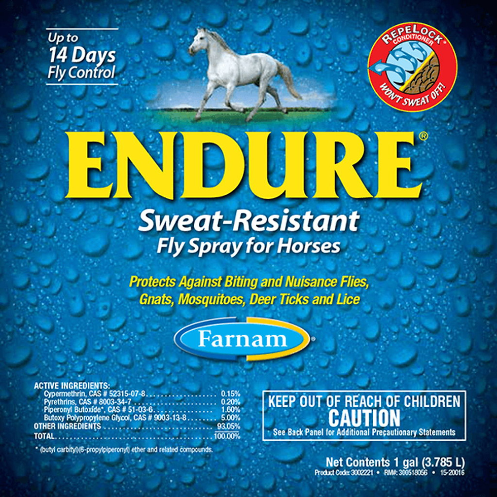 Horse image on blue water droplet background. Text: "ENDURE Sweat-Resistant Fly Spray for Horses. 14 Days Fly Control. Farnam." Caution notice.