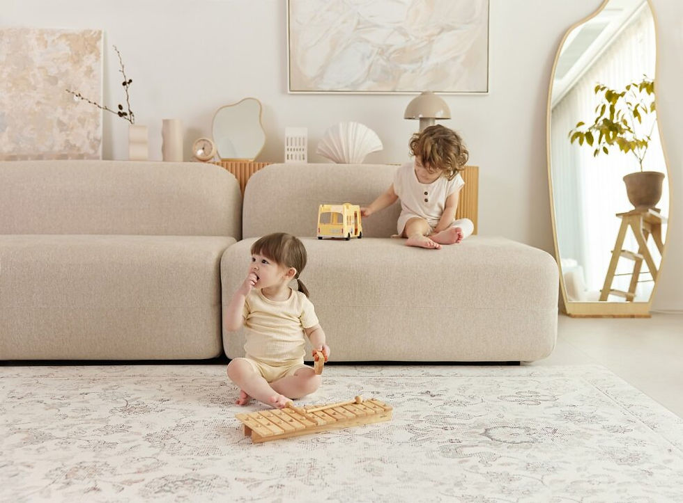 איך לבחור משטח פעילות לתינוק שמתאים גם לסלון מעוצב?