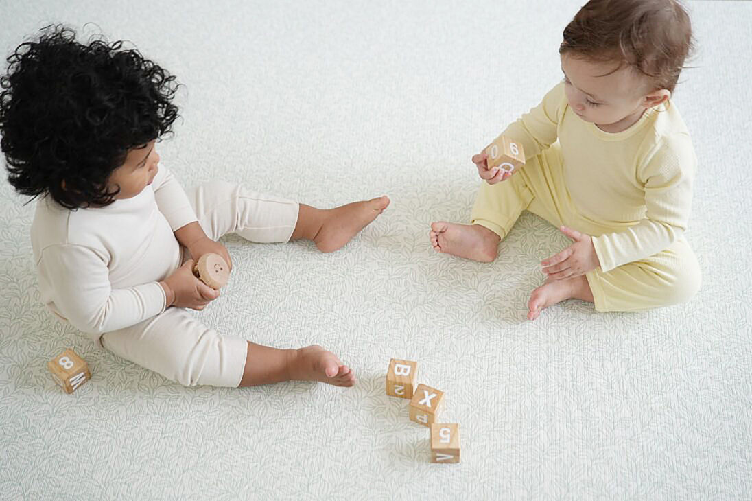 Twig & Maze אובלי