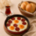 SAHANDA SUCUKLU YUMURTA