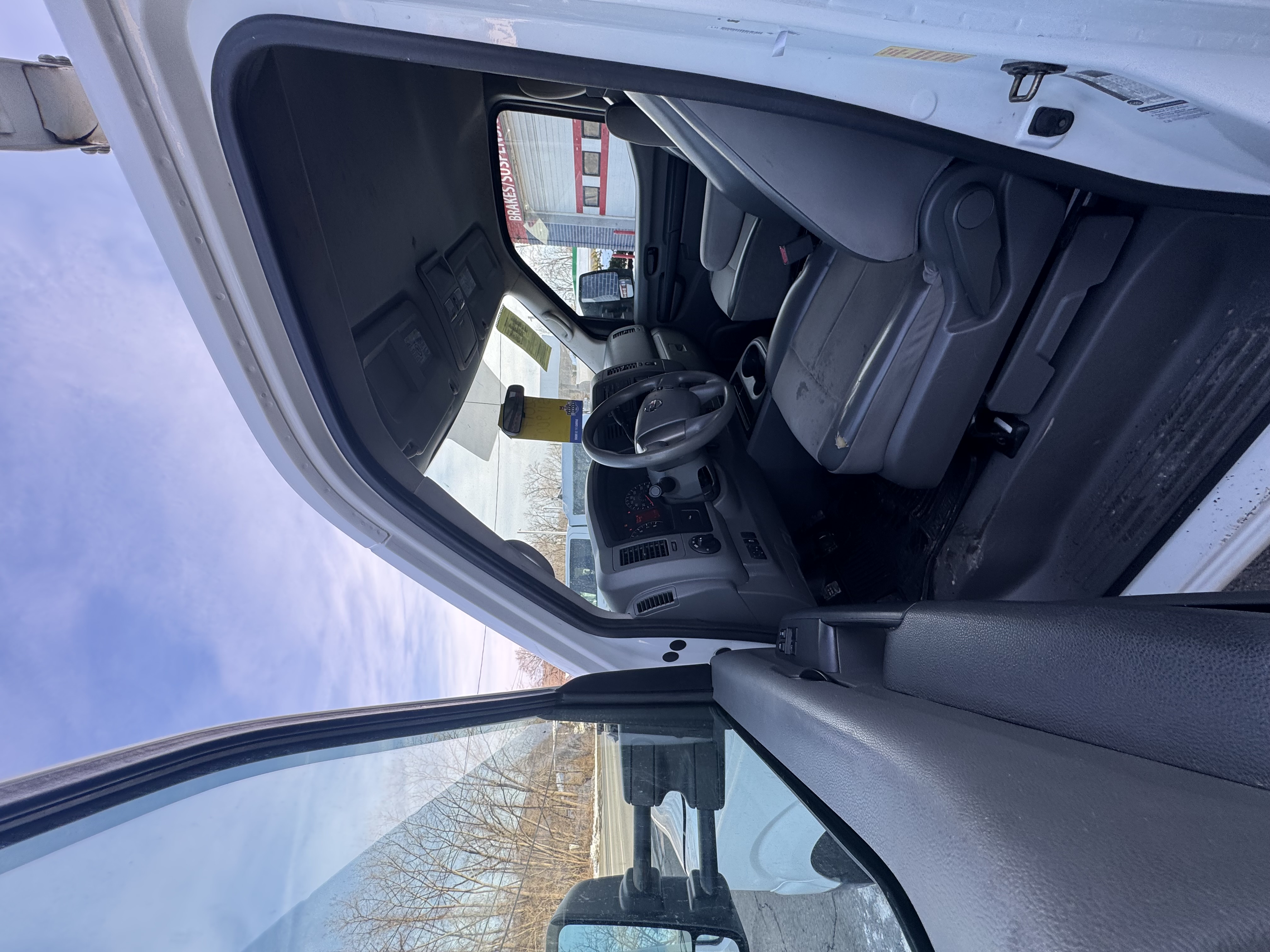 2017 Nissan NV Cargo S - Photo 11