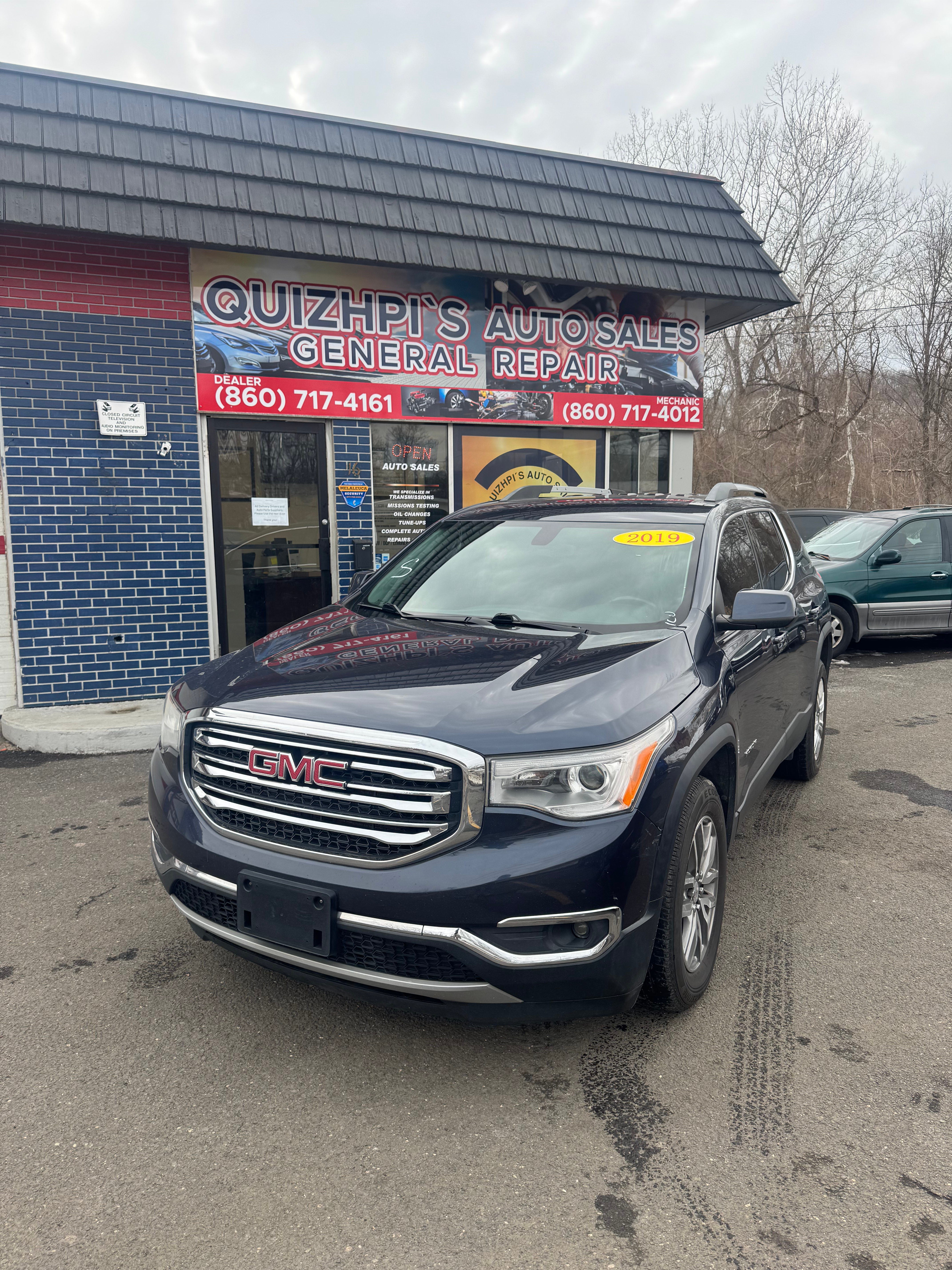 2019 GMC Acadia SLE-2
