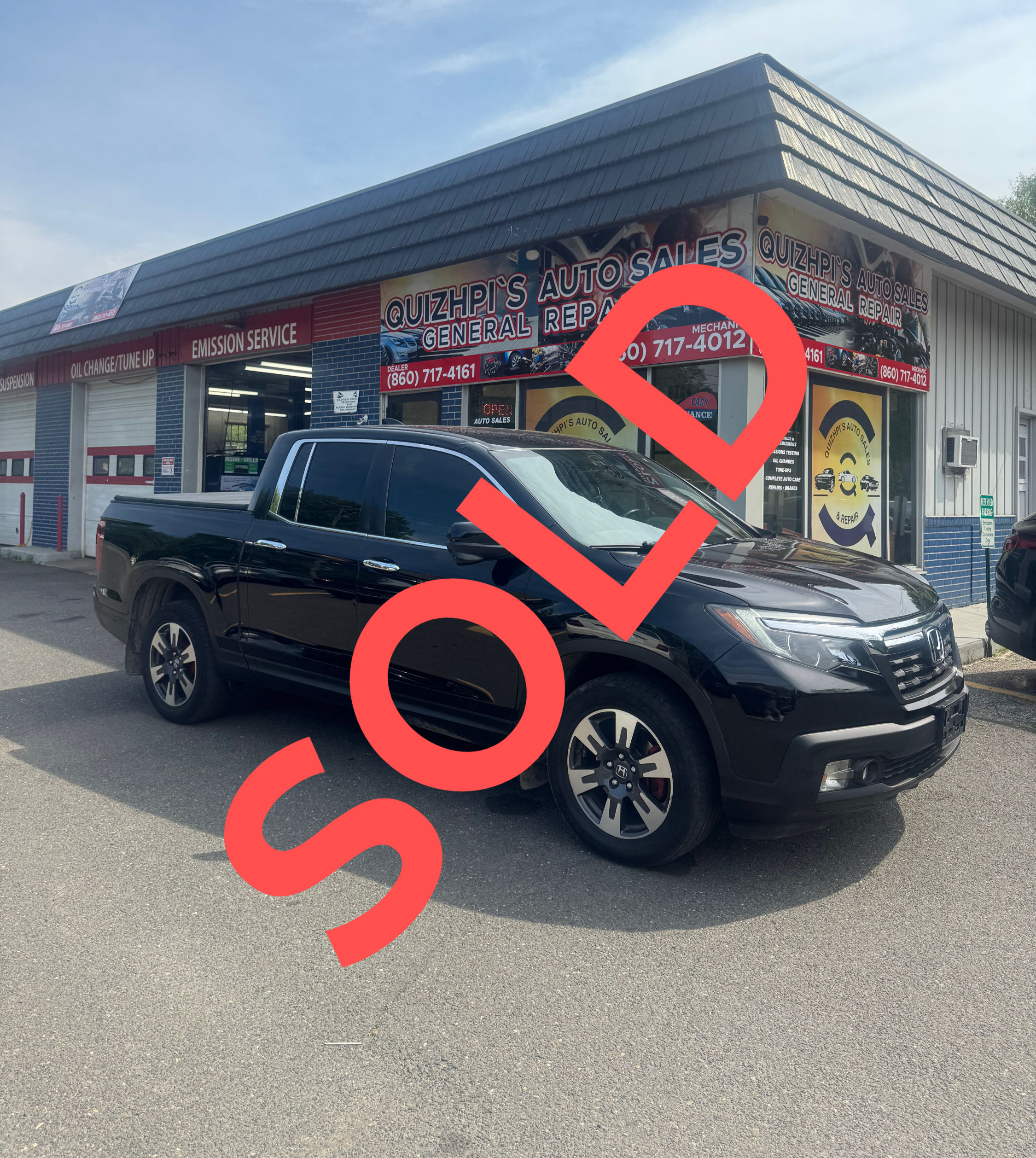 2017 Honda Ridgeliner