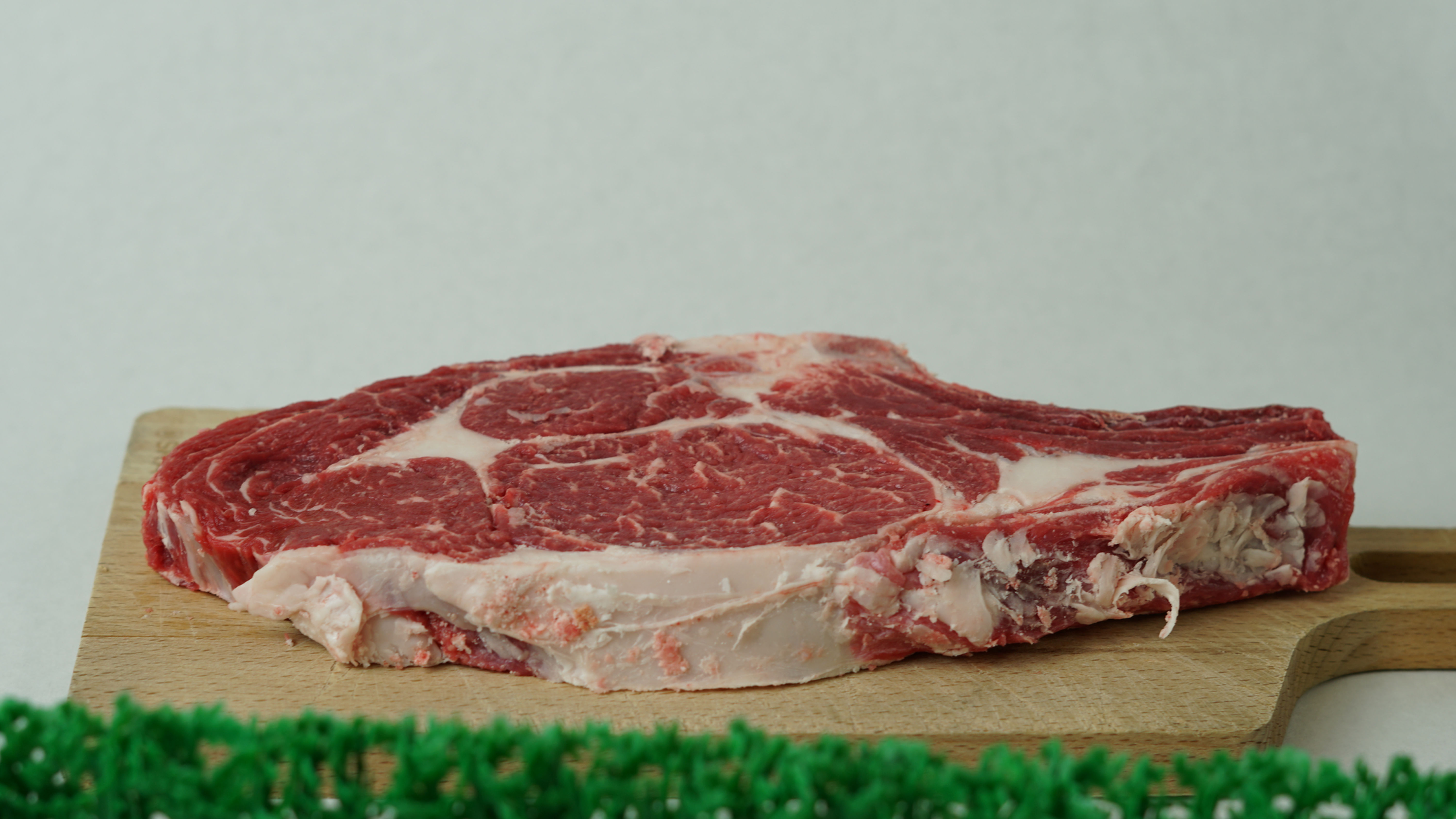 Bone-In Rib Eye Steak